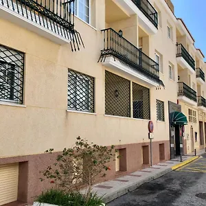 apartamentos-nina-de-oro.es-andalucia.com/